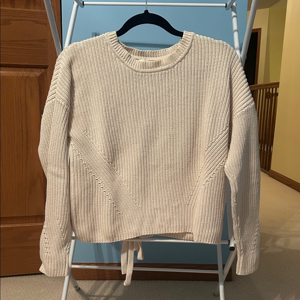 Lucky Brand Women's Cream Crew Neck Sweater